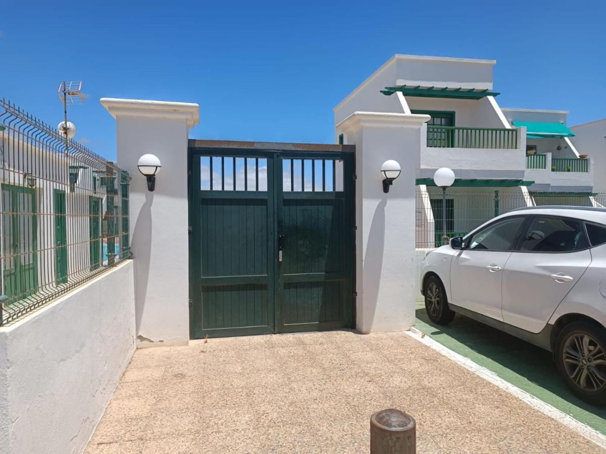 Apartamento Mimosas Pocillos Puerto del Carmen  Bagian luar foto